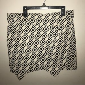Brand New black and white mini skirt